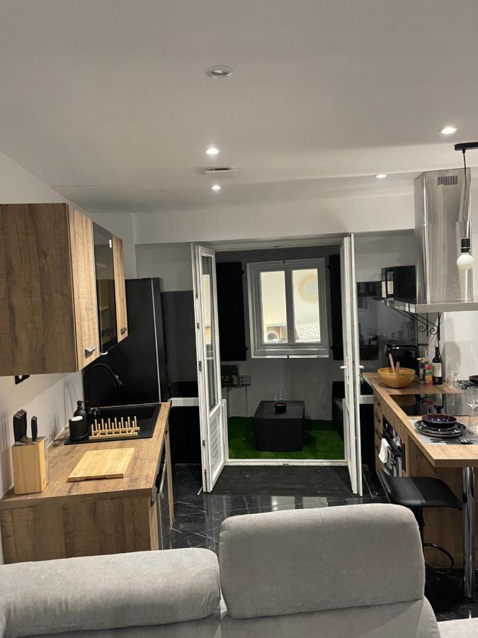 Appartement Hors Du Commun Avec Son Jacuzzi Salies-de-Bearn Ngoại thất bức ảnh